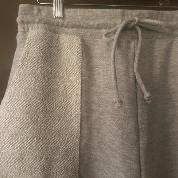 Wide Leg Sweatpants-never worn! - Picture 3 of 3
